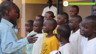 Remar ofrece apoyo escolar a niños desplazados en Burkina Faso